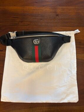 Gucci Black Leather Belt Bag with Green-Red Web Stripe